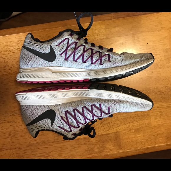 Women's Nike Pegasus 3 - Picture 2 of 4